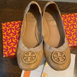 Tory Burch Caroline Naplak flats in Camellia Pink 6.5